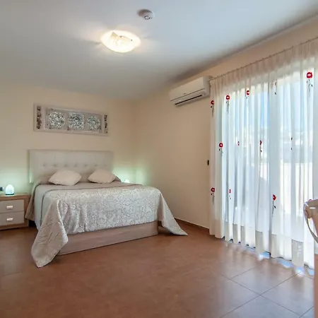 Apartamento Penthouse Cantarero 3a005 *